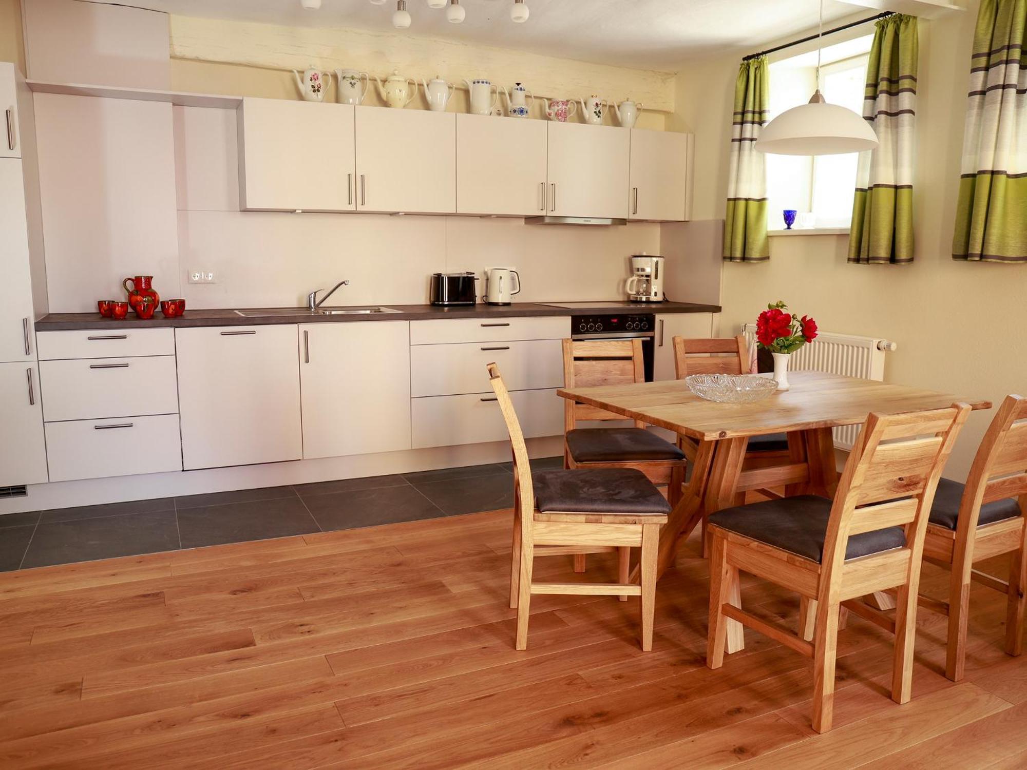 Biobauer Heubach Apartment Ипхофен Екстериор снимка