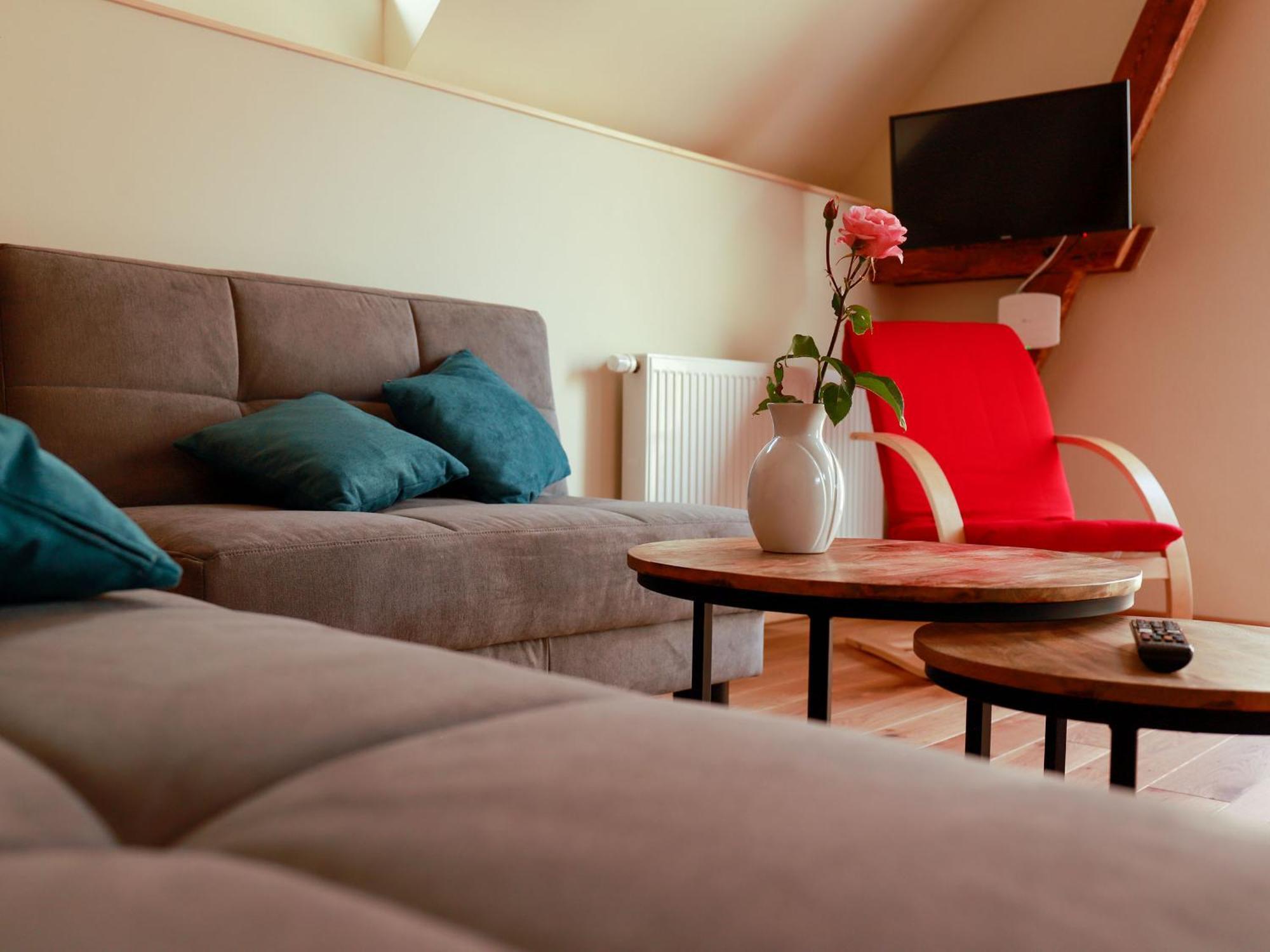 Biobauer Heubach Apartment Ипхофен Екстериор снимка
